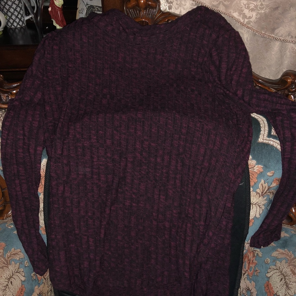 Long sleeve top